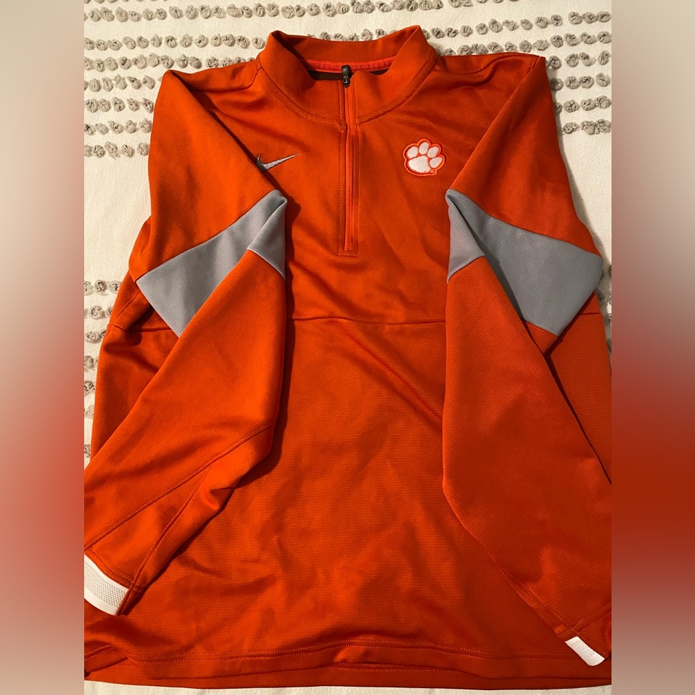 Nike dry fit | clemson university | medium
